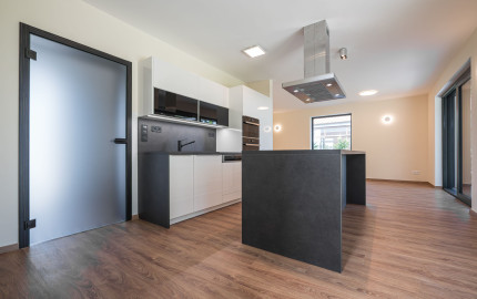 NA PREDAJ 4izb. rekreačný dom priamo pri golfovom areály PENATI GOLF REZORT