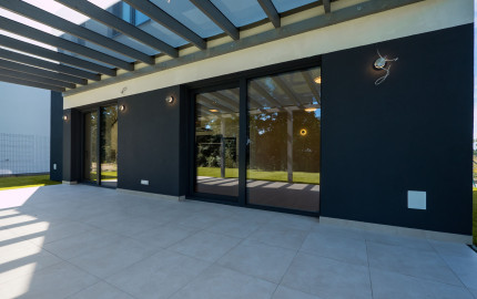 NA PREDAJ 4izb. rekreačný dom priamo pri golfovom areály PENATI GOLF REZORT