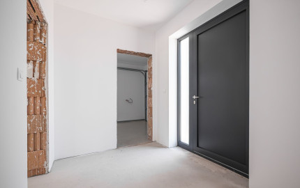 NA PREDAJ 4izb. rekreačný dom priamo pri golfovom areály PENATI GOLF REZORT