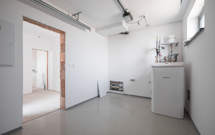 NA PREDAJ 4izb. rekreačný dom priamo pri golfovom areály PENATI GOLF REZORT