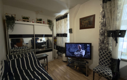 Na predaj investičný 2,5izb. byt, U. Lešková, Staré mesto