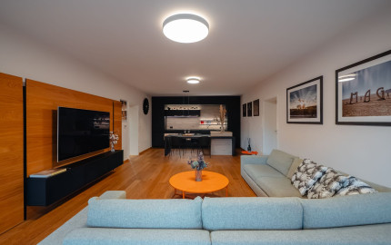 Na predaj 3izb. byt, 188m2, ul. Fraňa Kráľa, Staré mesto