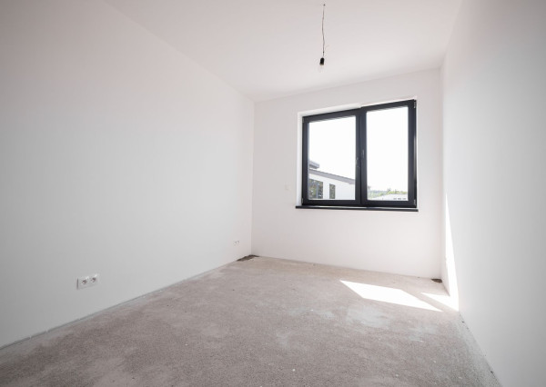 NA PREDAJ 4izb. rekreačný dom priamo pri golfovom areály PENATI GOLF REZORT