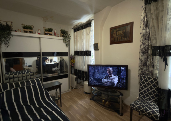 Na predaj investičný 2,5izb. byt, U. Lešková, Staré mesto