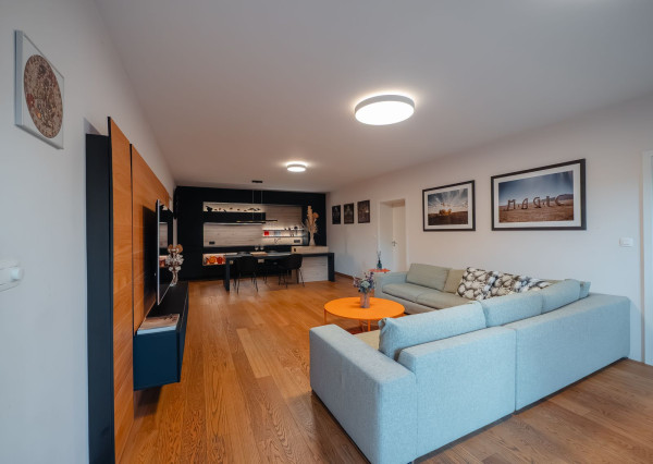 Na predaj 3izb. byt, 188m2, ul. Fraňa Kráľa, Staré mesto