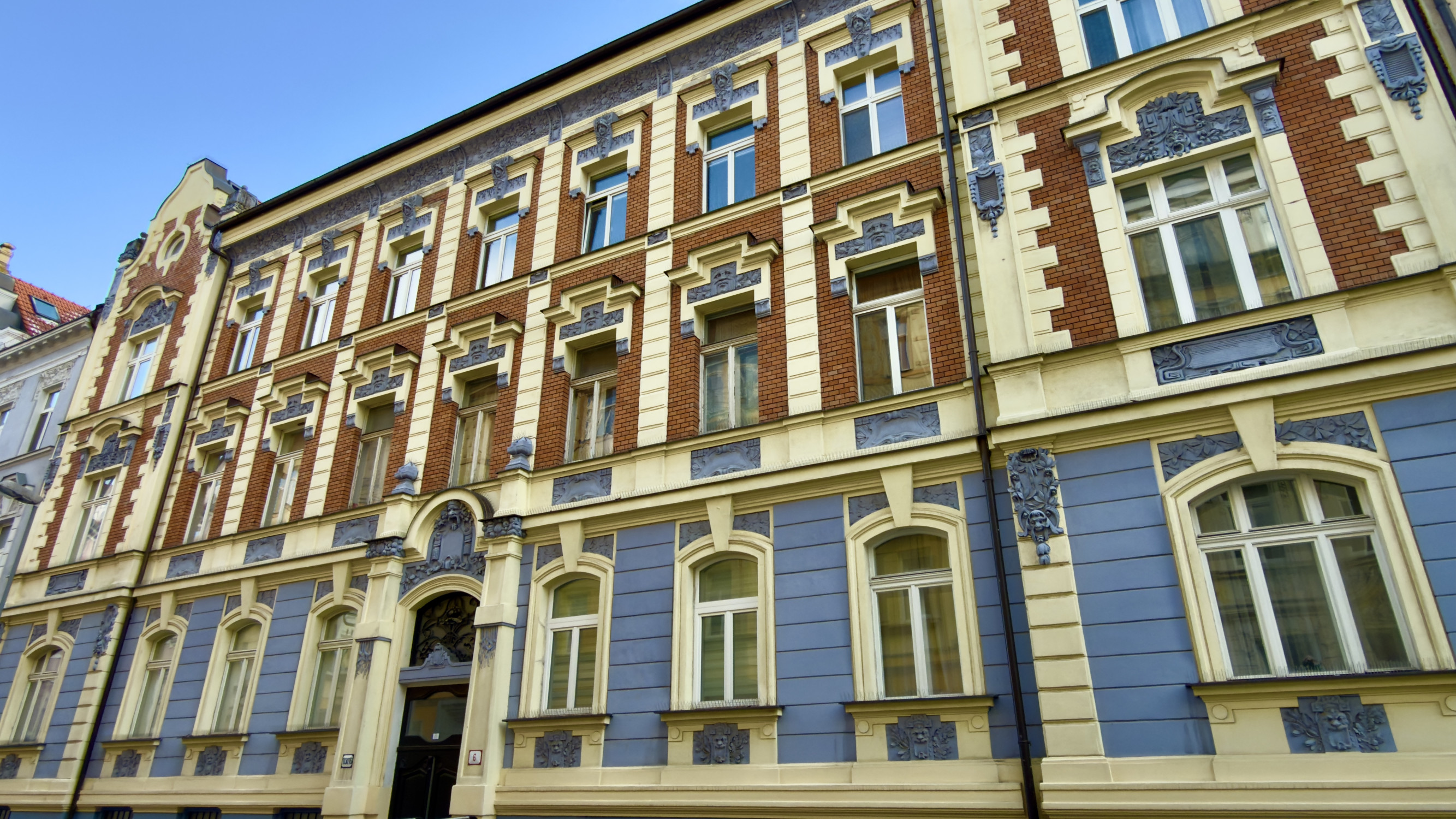 Na predaj investičný 2,5izb. byt, U. Lešková, Staré mesto